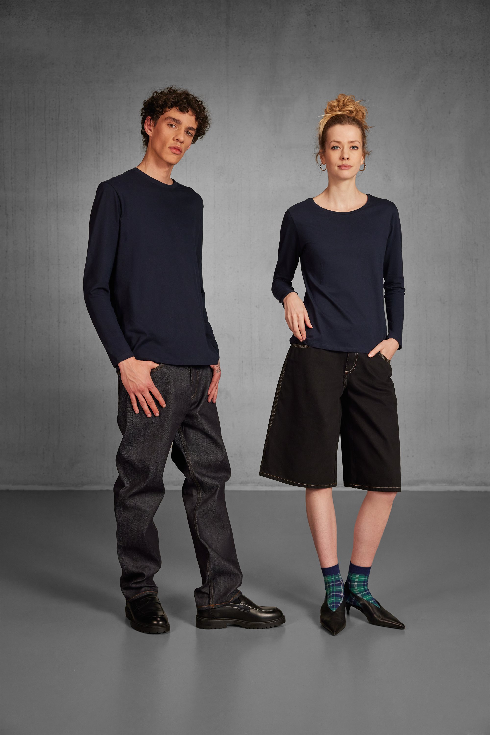 B&C - Schweres Damen T-Shirt langarm - TW08T – Bild 4