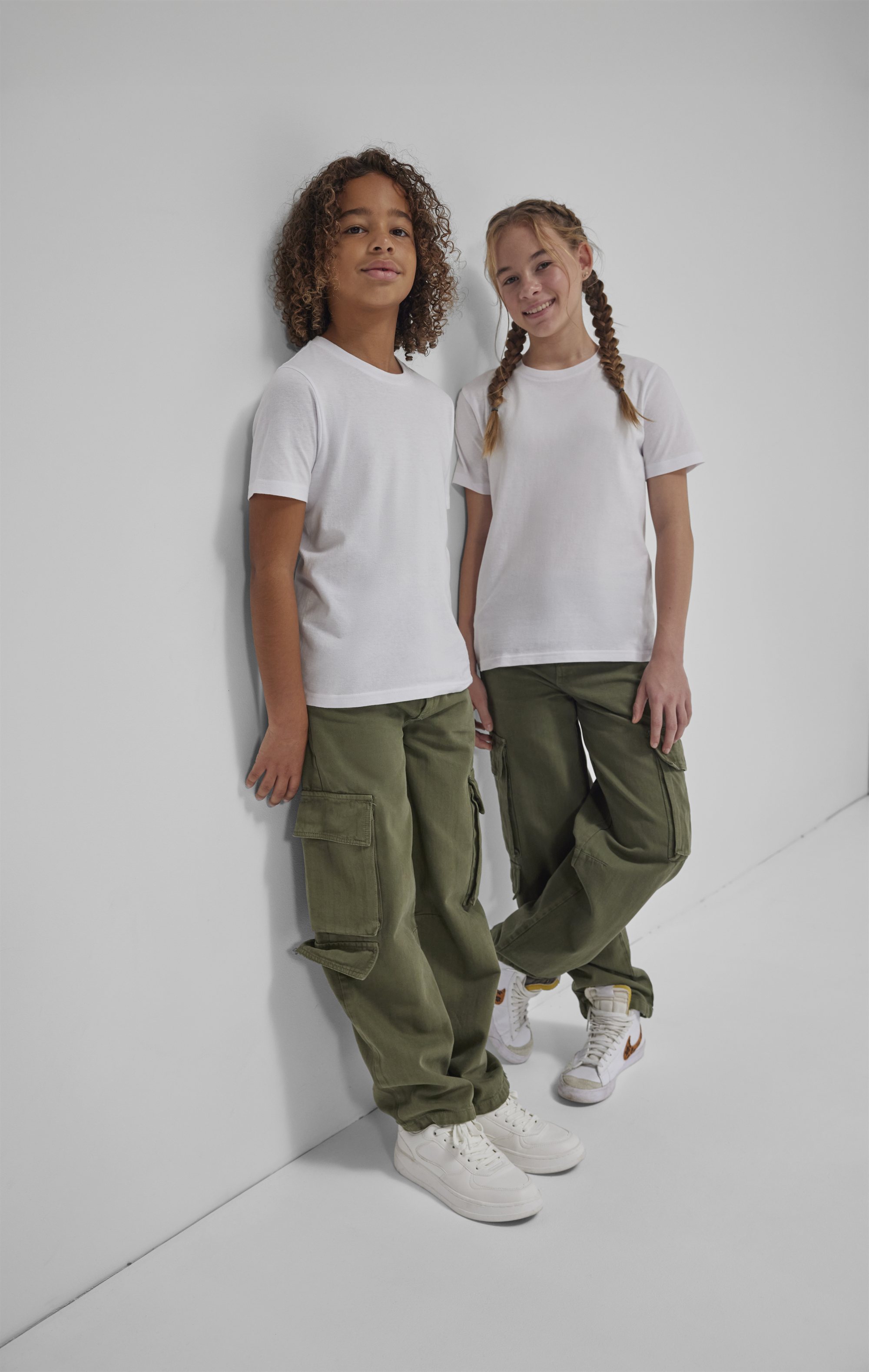 B&C - Schweres Kinder T-Shirt - TK301 – Bild 4